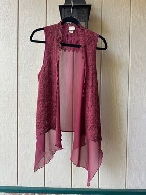 Daytrip Lace & Chiffon Draped Vest - Deep Rose